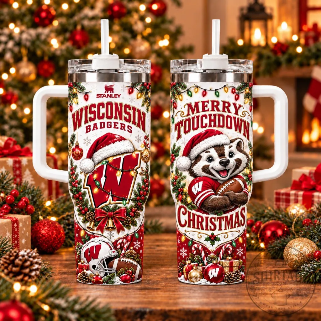 Wisconsin Badgers Merry Touchdown Christmas Tumbler with Handle Wisconsin Badgers Merry Touchdown Christmas Tumbler with Handle